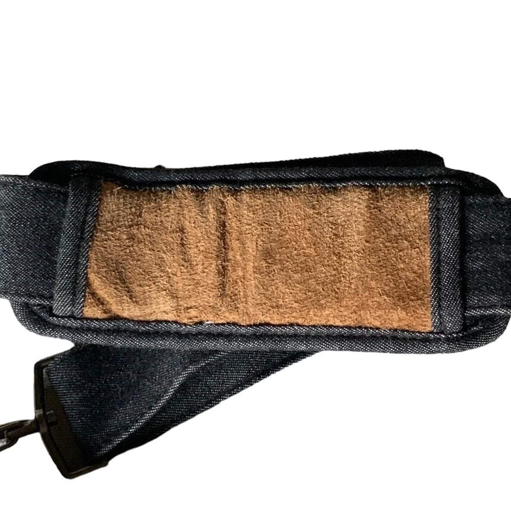 Wilsons Leather M. Julian Brown Suede Messenger Bag Laptop Briefcase Bookbag